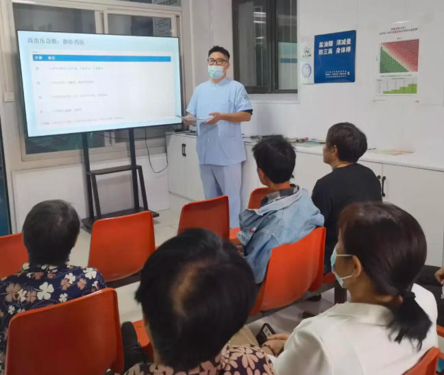 【慢病管理 预防先行】普及急救技能 守护慢病健康